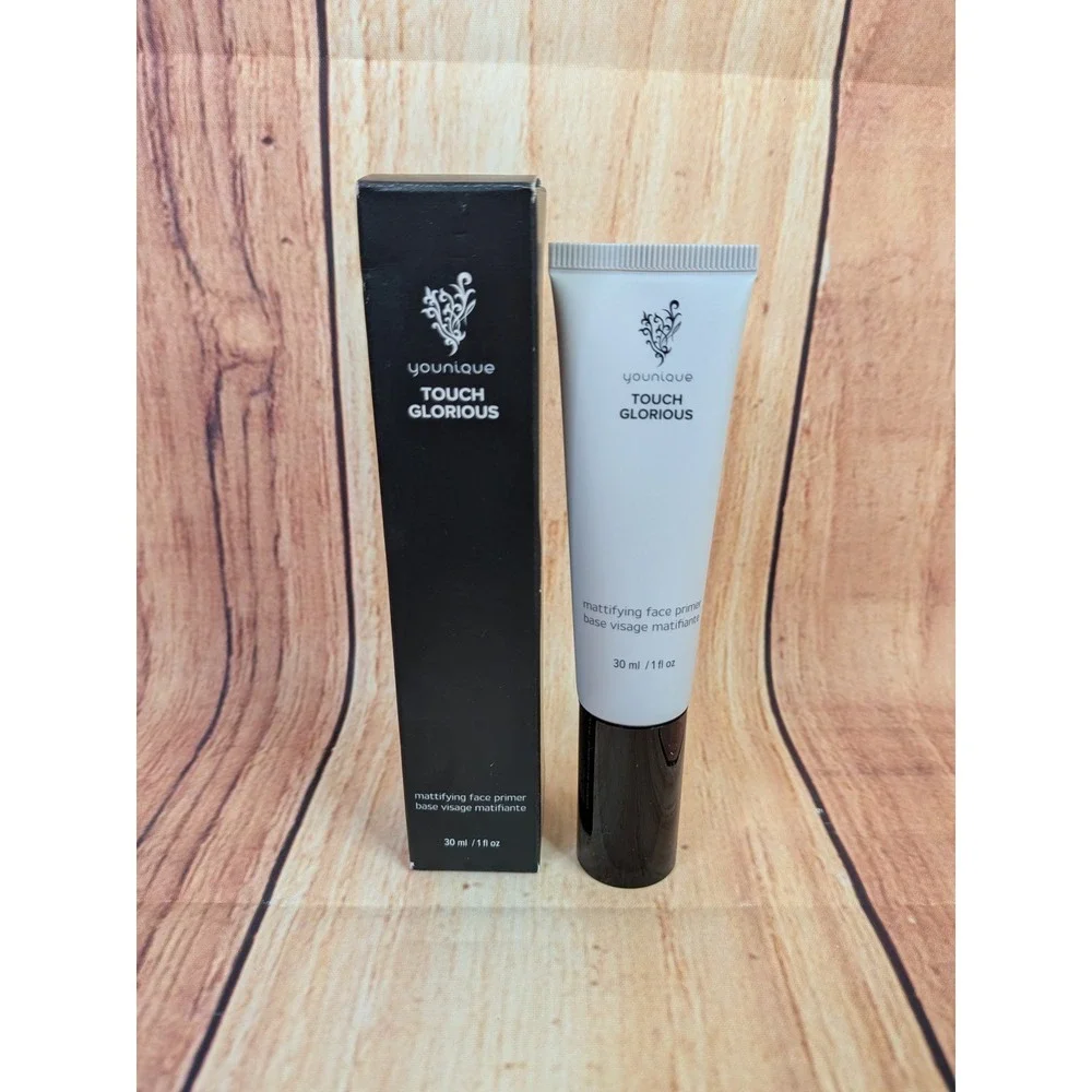 Younique Touch Glorious Mattifying Face Primer 30ml 1 fl oz Retired Last Chance